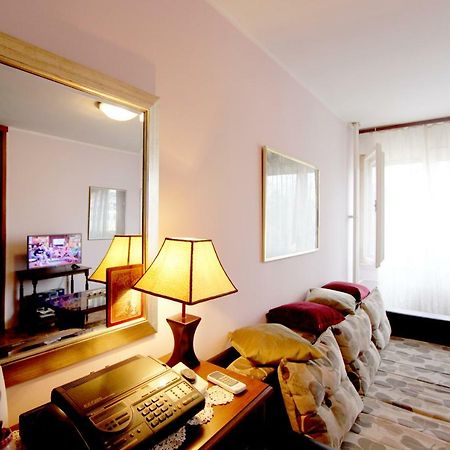 Bohemian Rhapsody Nbg Appartement Belgrado Buitenkant foto